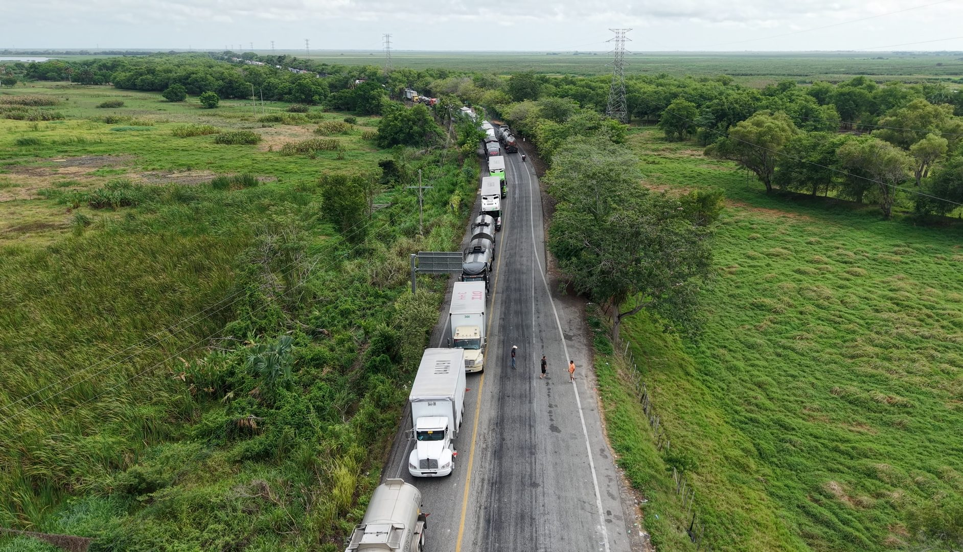 Blockade in Tabasco causes 20-million-peso loss